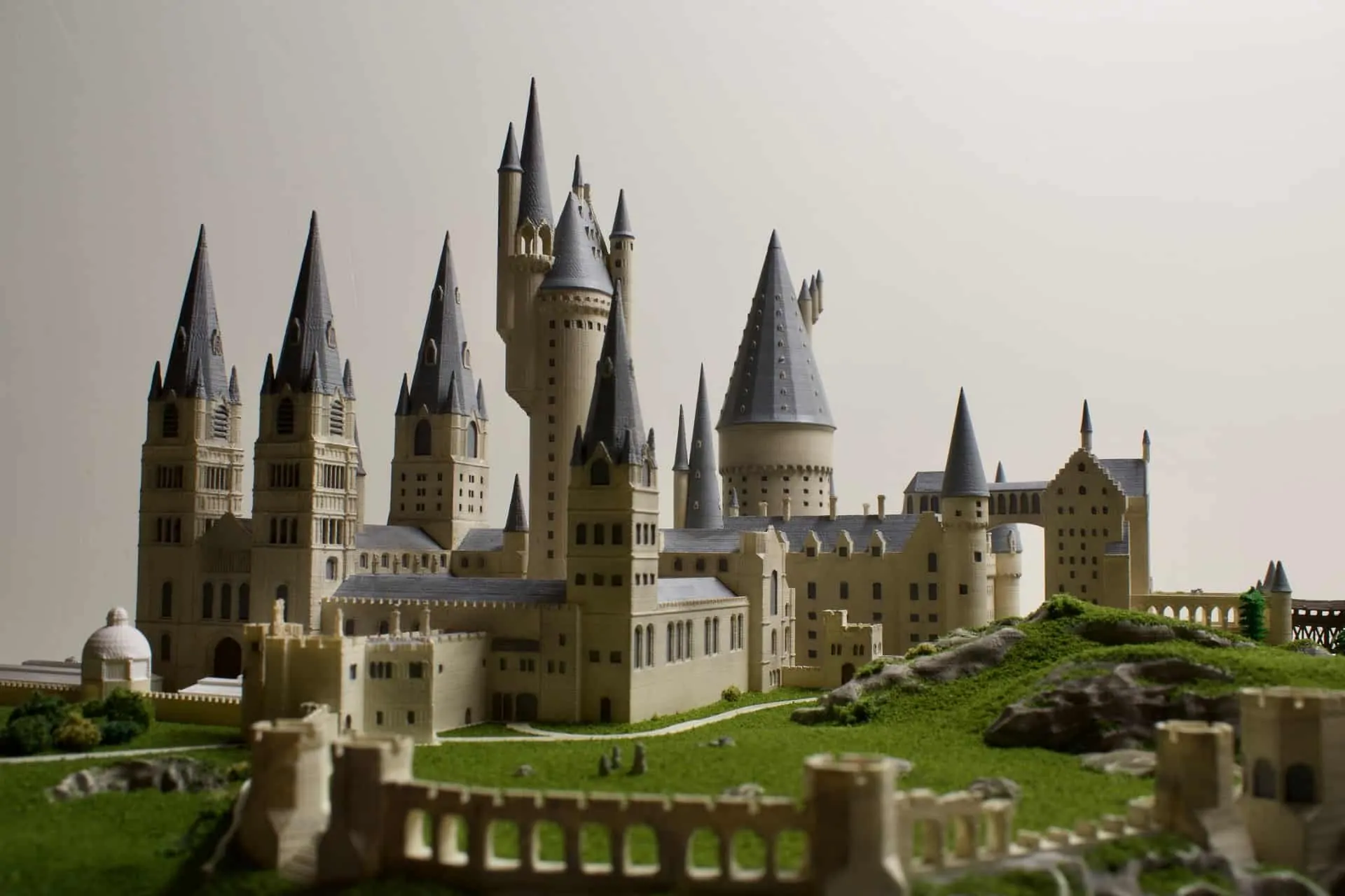 Miniatura do castelo de Hogwarts da série Harry Potter