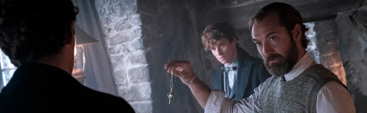 Gay e solitário: o que esperar de Dumbledore no novo Animais Fantásticos